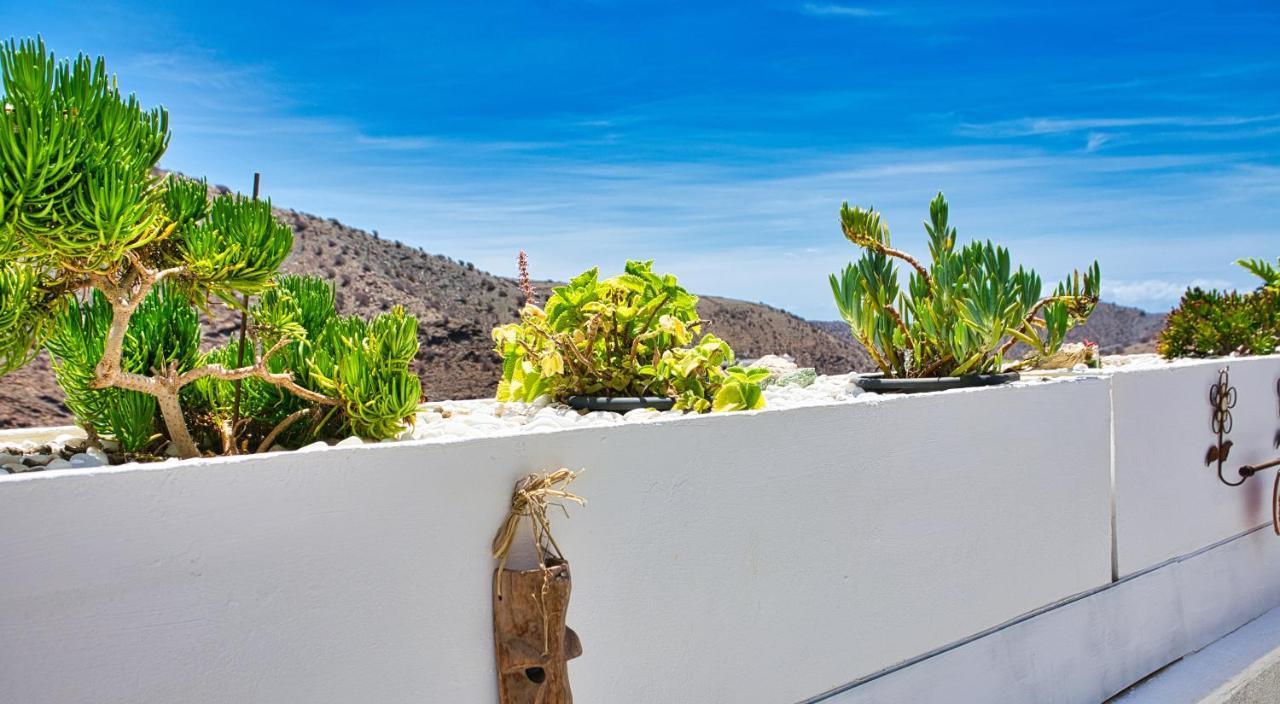 Malibu 2 Apartamento Con Aire Acondicionado, Campo De Tennis Y Piscina Con Solarium Puerto Rico  Exterior photo